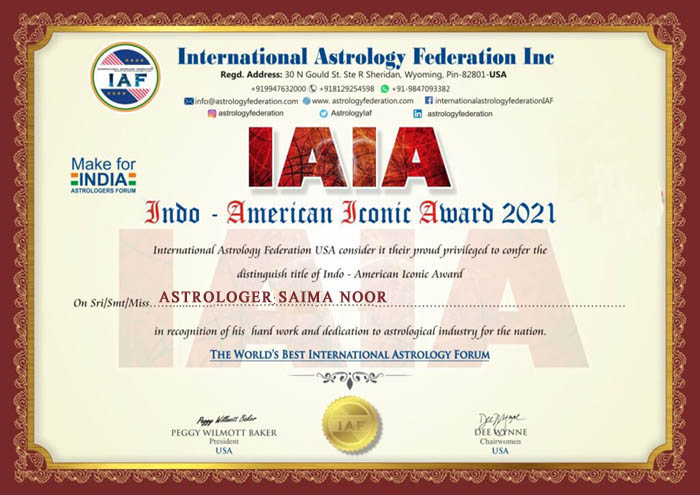 Famous Lady Astrologer Saima Noor